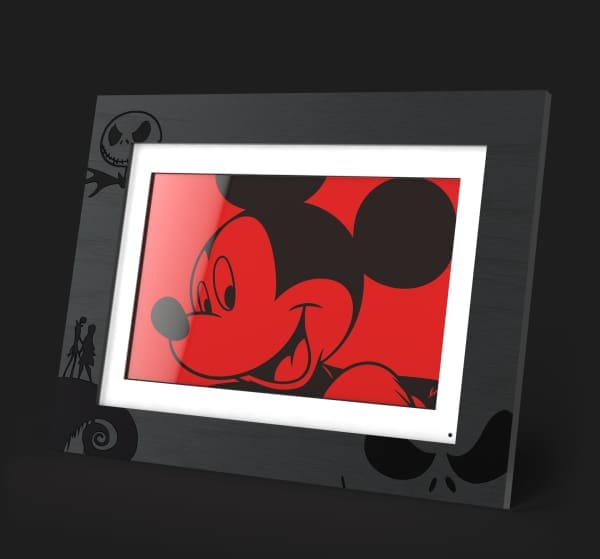 Disney PhotoShare digital frame — product design by Stefan Kovalik